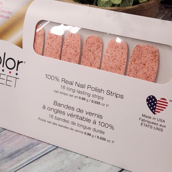 Color Street- Peony Glee - Picture 2 of 5